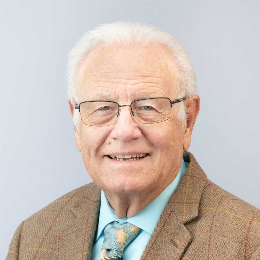 headshot of al rowe, vp of sales at fransmart