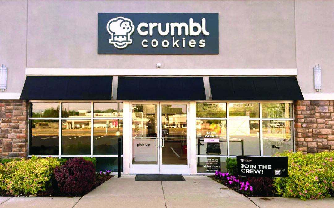 Crumbl’s Crown Is Slipping: A Look At Crumbl’s Franchise Cost (and a major competitor)